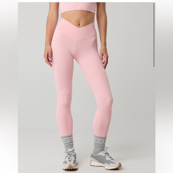 aerie Pants - Aerie OFFLINE Size Medium Real Me Crossover 7/8 Leggings Club Pink High Waisted